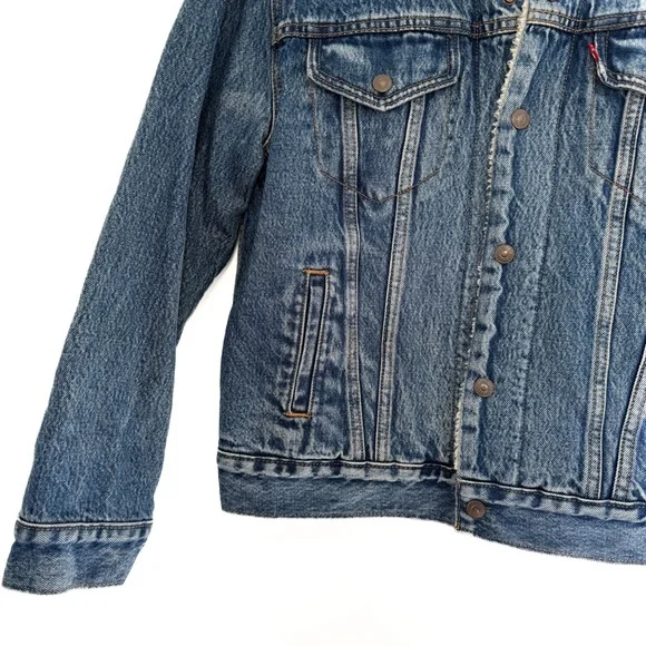 Levi's Premium Ex-Boyfriend Sherpa Trucker Jacket - Picture 3 of 8